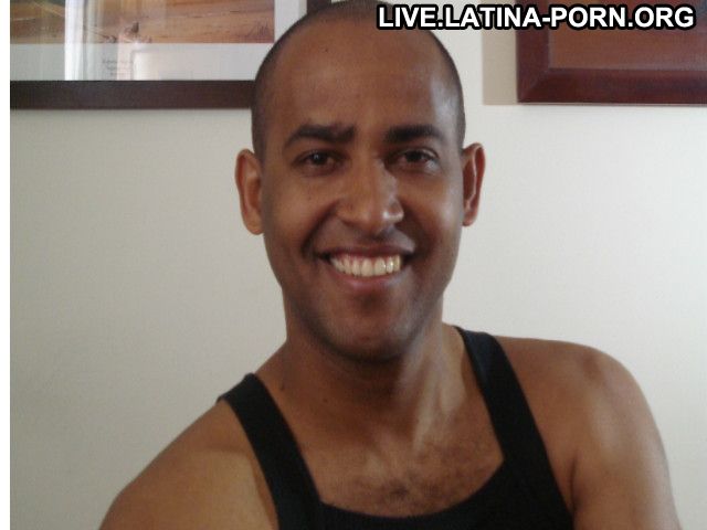 Latindereck Nicaraguan Healthy Gay Big Cock Brown Hair Slut