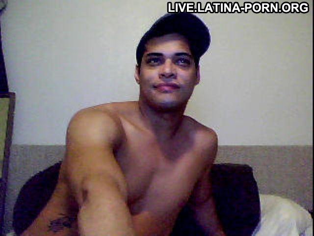 Masturbate111 Puerto Rican Muscular Gay Big Cock Black Hair